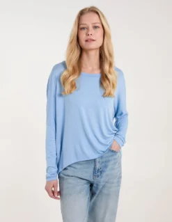 Batwing High Low Top