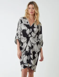 Twist Front Floral Print Tunic 6 Twist Front Floral Print Tunic -Deals Sleek Dresses Store BV25541 BLACK 3884