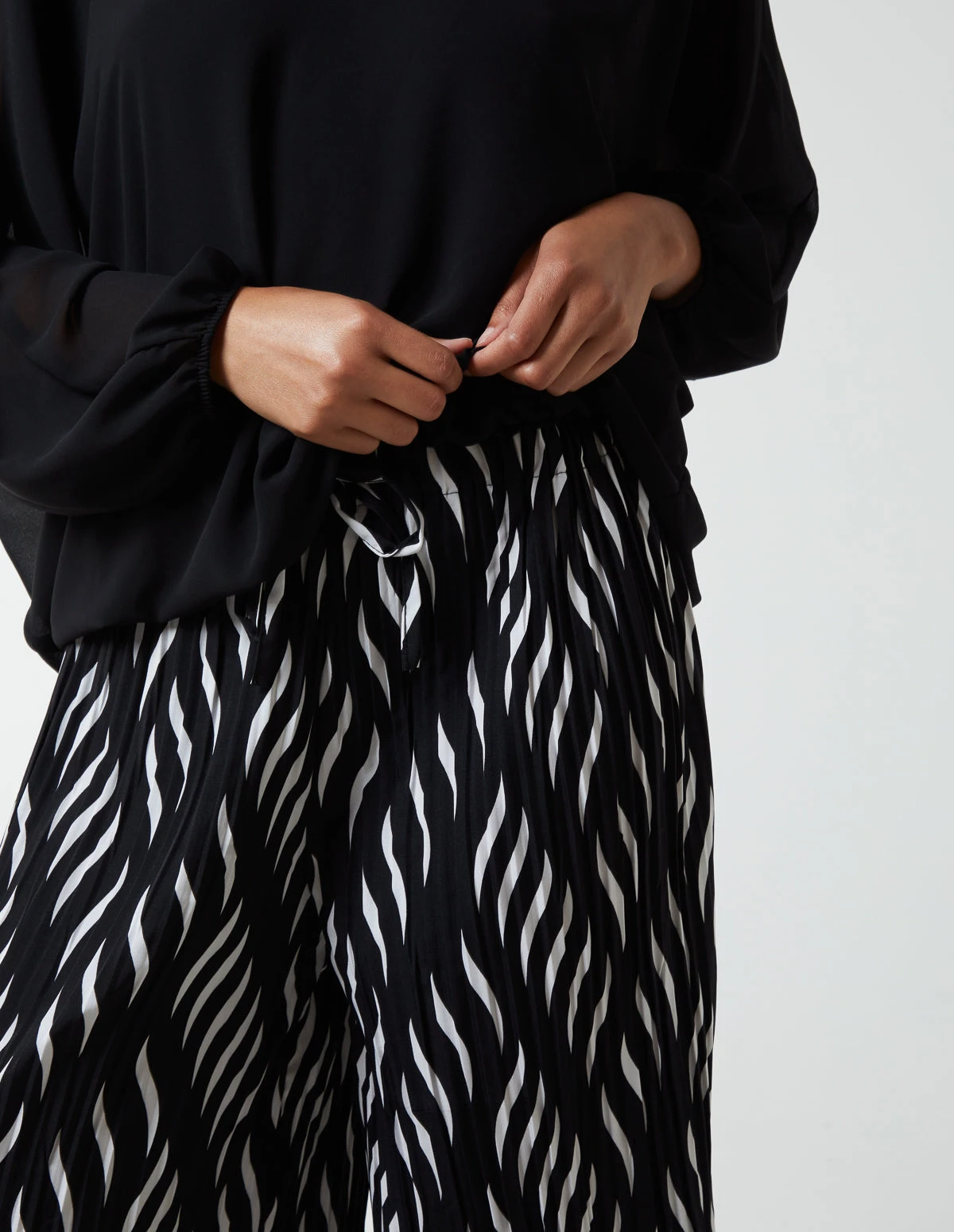 Pleated Abstract Wide Leg Trousers 3 Pleated Abstract Wide Leg Trousers - Image 3