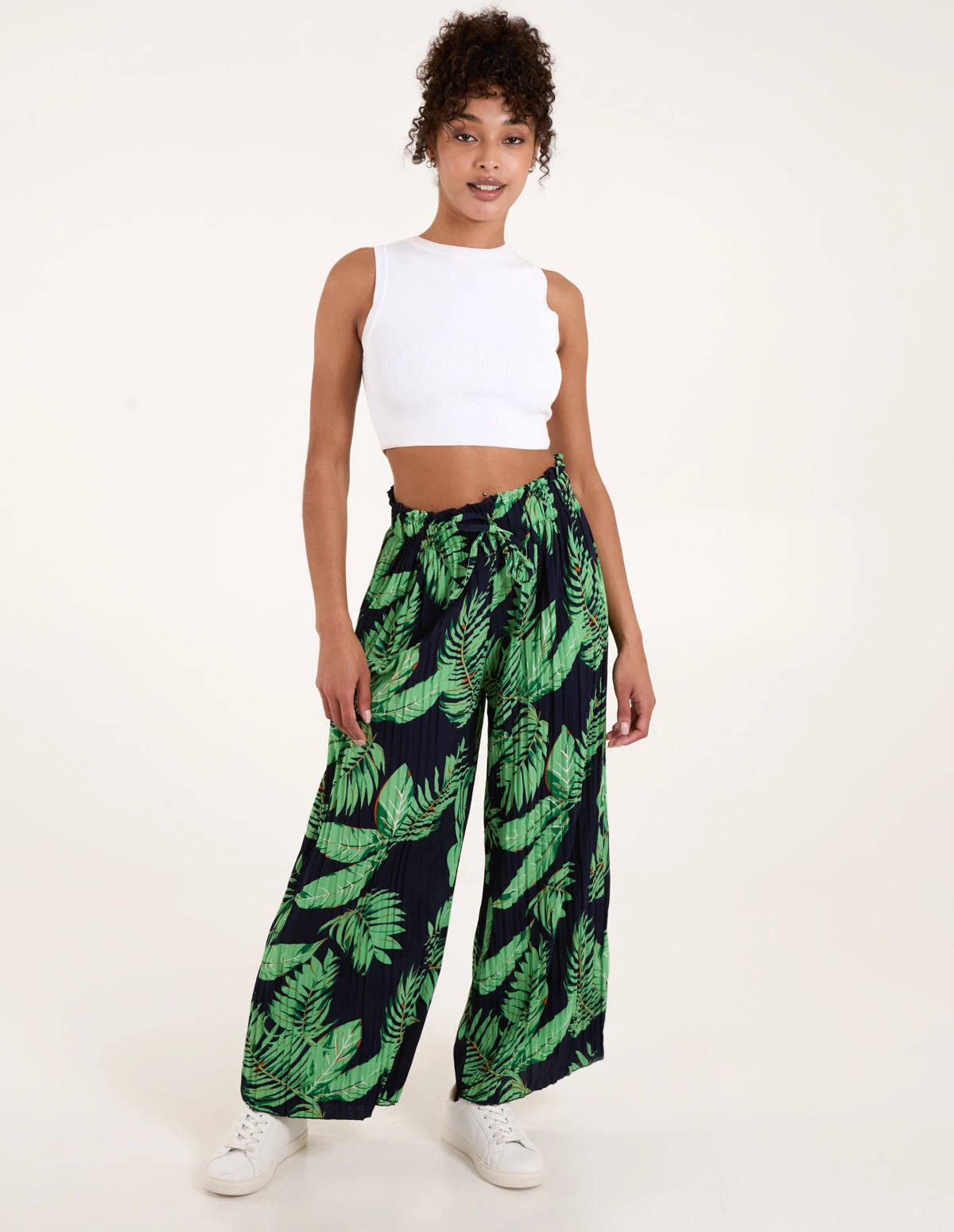 Tropical Print Elasticated Waist Culottes 2 Tropical Print Elasticated Waist Culottes - Image 2