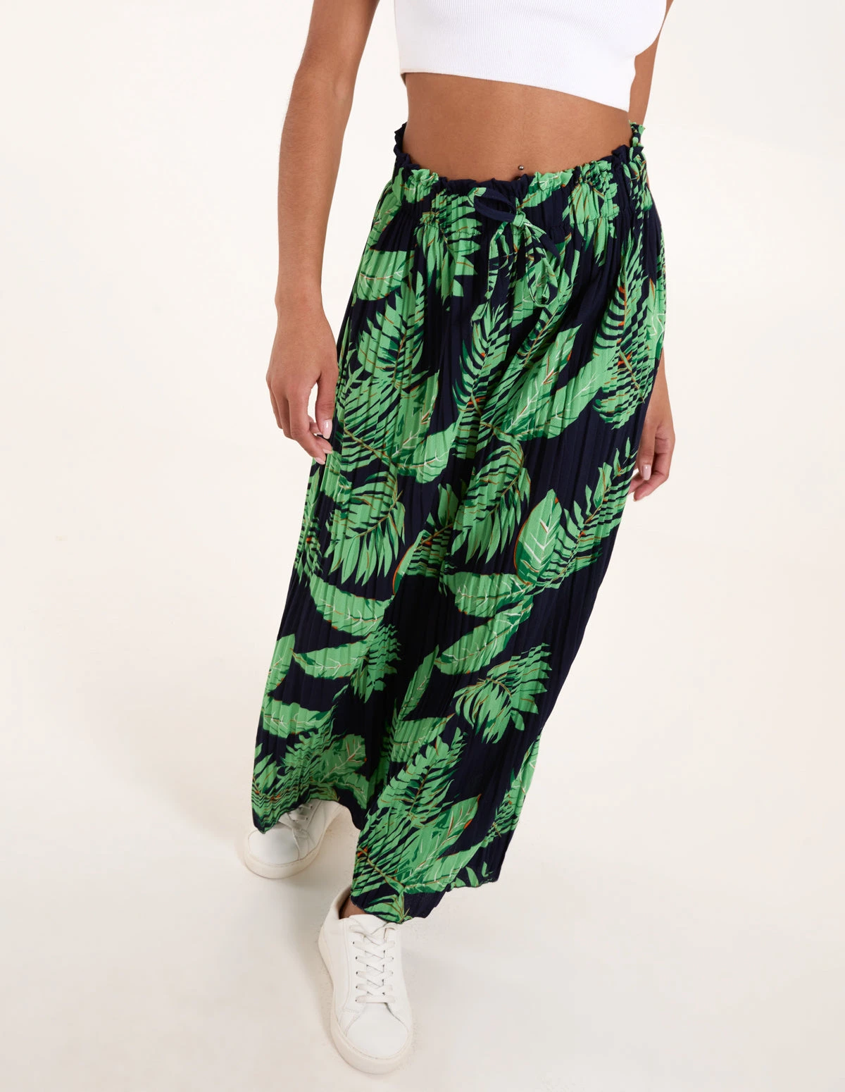 Tropical Print Elasticated Waist Culottes 1 Tropical Print Elasticated Waist Culottes