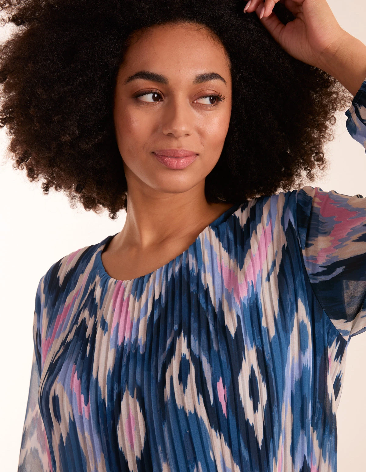 Pleated Print Top 3 Pleated Print Top - Image 3